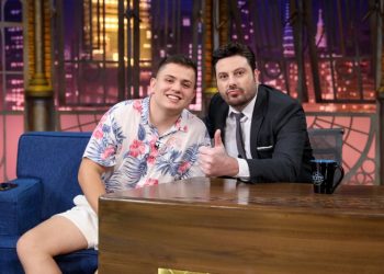Danilo Gentili entrevista o streamer Paulinho o Loko nesta segunda