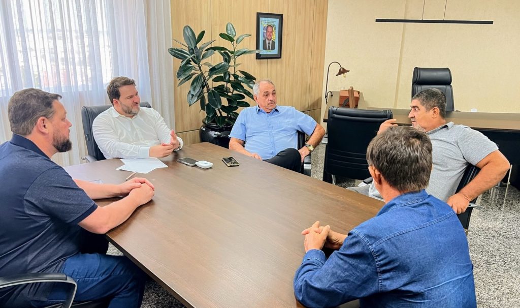 Deputado Alex Redano pede asfaltamento e drenagem na RO-452 Deputado Alex Redano pede asfaltamento e drenagem na RO-452