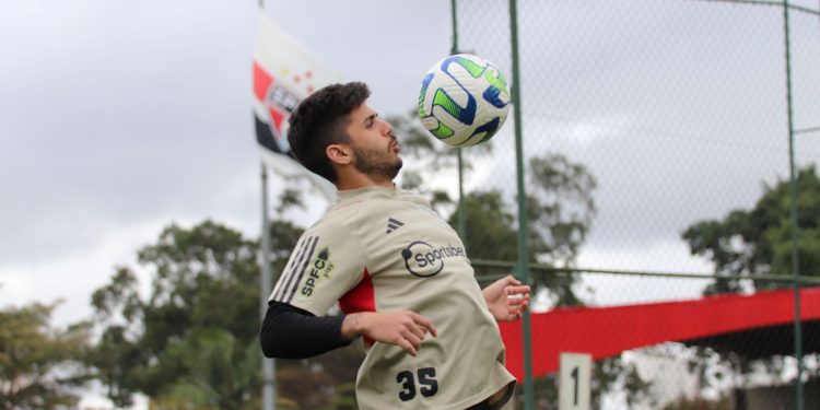 São Paulo F.C. – São Paulo está pronto para duelo contra o Bahia São Paulo F.C. – São Paulo está pronto para duelo contra o Bahia