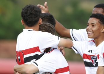 São Paulo F.C. – Sub-12 e Sub-14 buscam vaga na final do Paulista