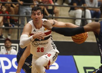 São Paulo F.C. – No reencontro com a torcida, Basquete Tricolor vence o São José