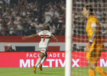 São Paulo F.C. – Lucas celebra partida dos sonhos e exalta atmosfera do Morumbi