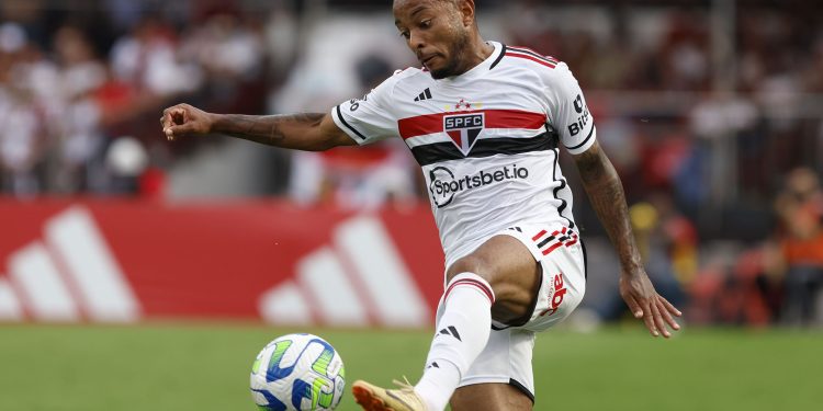 São Paulo F.C. – Welington: “Não conseguimos a vitória, mas demos o nosso máximo” São Paulo F.C. – Welington: “Não conseguimos a vitória, mas demos o nosso máximo”