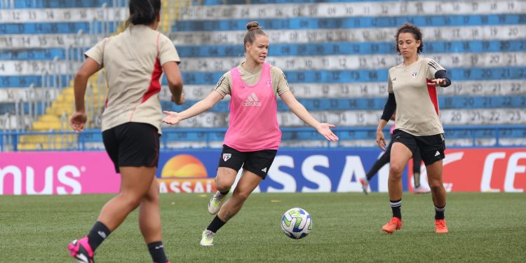 São Paulo F.C. – Com entrada gratuita, São Paulo enfrenta a Ferroviária pela semifinal do BR Feminino São Paulo F.C. – Com entrada gratuita, São Paulo enfrenta a Ferroviária pela semifinal do BR Feminino