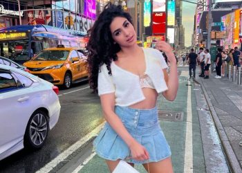 Cindy Passos é a mais nova cantora Pop que está fazendo sucesso nos Estados Unidos