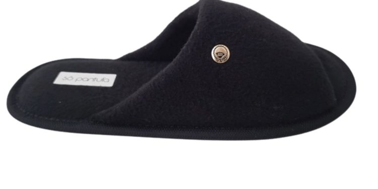 Marca de pantufas aposta em sandálias e novos produtos para driblar a sazonalidade