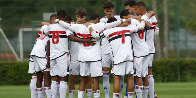 São Paulo F.C. – Classificados, Sub-15 e Sub-17 sofrem revés em última rodada do Paulista São Paulo F.C. – Classificados, Sub-15 e Sub-17 sofrem revés em última rodada do Paulista