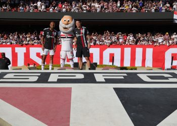 São Paulo F.C. – Lucas e James Rodríguez são apresentados para a torcida no Morumbi