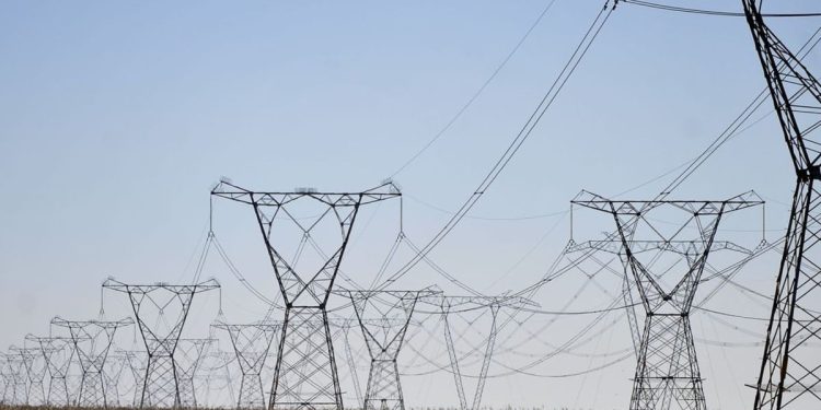 Energia é 100% reestabelecida em Rondônia, diz Energisa