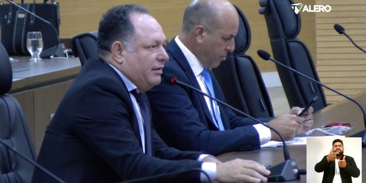 Deputado Pedro Fernandes celebra aprovação de projeto de aporte financeiro para a Saúde do Estado de Rondônia Deputado Pedro Fernandes celebra aprovação de projeto de aporte financeiro para a Saúde do Estado de Rondônia
