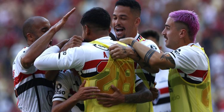 São Paulo F.C. – No Maracanã, São Paulo vence o Flamengo e abre vantagem na decisão!