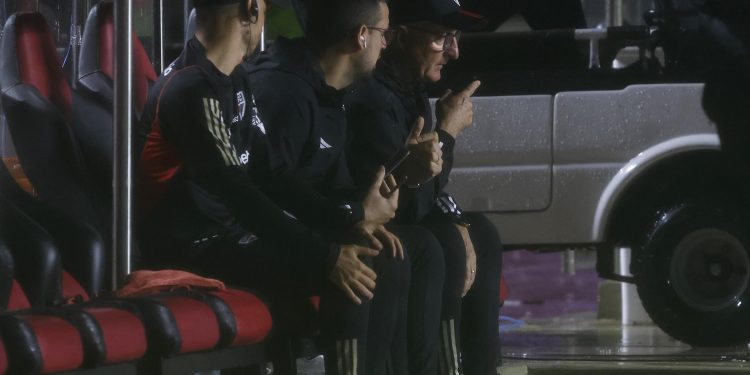São Paulo F.C. – Dorival Júnior avalia vitória sobre o Coritiba após conquista da Copa do Brasil