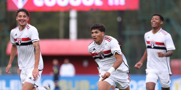 São Paulo F.C. – São Paulo busca grande virada e garante vaga às quartas do Brasileiro Sub-17