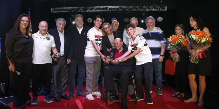 São Paulo F.C. – Jurista e sócio do São Paulo FC há 80 anos, Ives Gandra Martins recebe Prêmio Laudo Natel