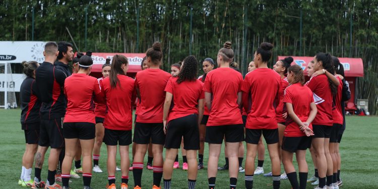 São Paulo F.C. – São Paulo encara a Ferroviária pelo título do Paulista Feminino Sub-17