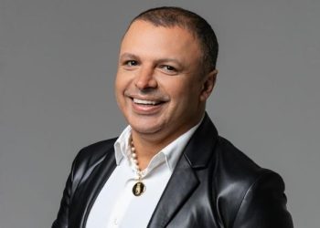 Descobrindo o Incomum: Elian Gallardo e sua missão na Moda