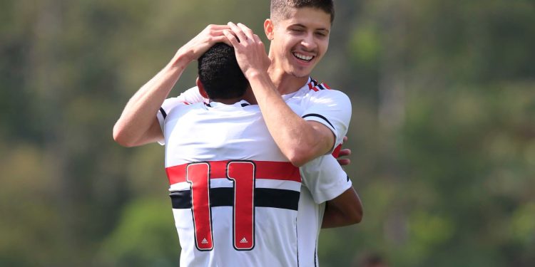 São Paulo F.C. – Em Cotia, Sub-15 e Sub-17 fecham terceira fase do Paulista