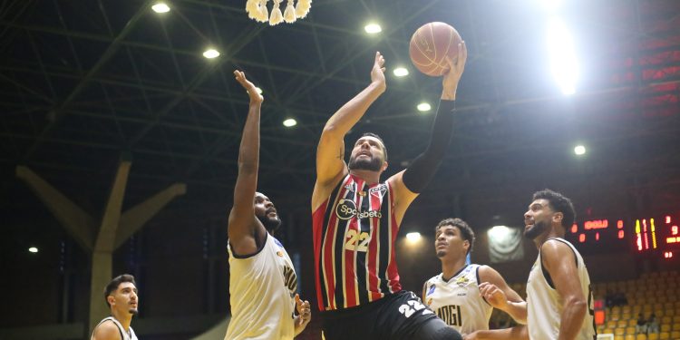 São Paulo F.C. – Basquete Tricolor vence o Mogi pelo primeiro jogo das quartas de final