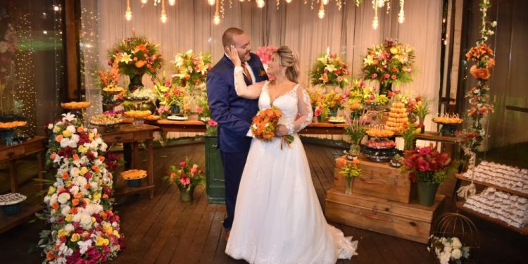 Patrícia Fernandes e Fabio Escada disseram “sim” em casamento dos sonhos!