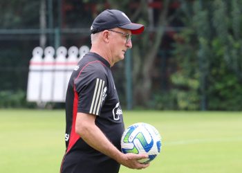 São Paulo F.C. – Dorival comanda treino de olho no Vasco da Gama