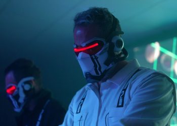KASINO traz surpresas em seu álbum Legacy of Love