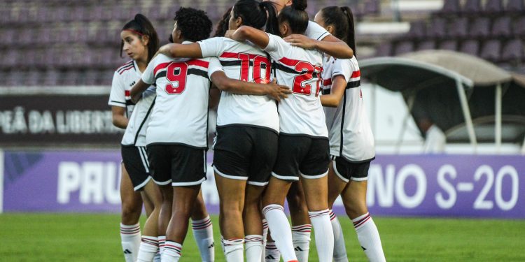 São Paulo F.C. – Sub-20 se prepara para disputar a Brasil Ladies Cup São Paulo F.C. – Sub-20 se prepara para disputar a Brasil Ladies Cup