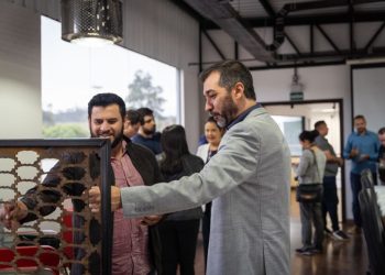 Marcelo Souza, CEO da Indústria Fox, assume a frente do Eletro Solidário na meta de reciclar 10 mil toneladas de resíduos eletrônicos Marcelo Souza, CEO da Indústria Fox, assume a frente do Eletro Solidário na meta de reciclar 10 mil toneladas de resíduos eletrônicos