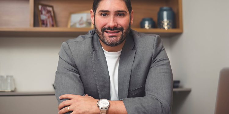Guilherme Carvalho: um Cirurgião Dentista dedicado à reabilitação e ao sorriso