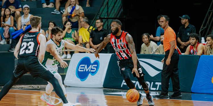 São Paulo F.C. – Fora de casa, Basquete Tricolor é superado pelo Bauru São Paulo F.C. – Fora de casa, Basquete Tricolor é superado pelo Bauru