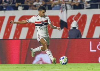 São Paulo F.C. – Cirurgia de Nestor é bem sucedida