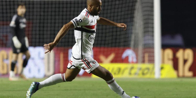 São Paulo F.C. – Lucas avalia empate com o Cuiabá: “Jogo amarrado”