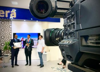 Bispo Luciano Neves recebe mesmo prêmio dado a Silvio Santos