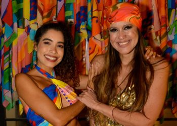 Isadora Maia e Catarina Seligman se uniram em Collab de lenços em São Paulo