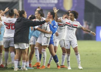São Paulo F.C. – São Paulo vence o Corinthians e abre vantagem na final do Paulista Feminino