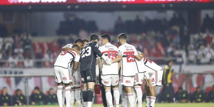 São Paulo F.C. – São Paulo empata com o Cuiabá pelo Campeonato Brasileiro São Paulo F.C. – São Paulo empata com o Cuiabá pelo Campeonato Brasileiro