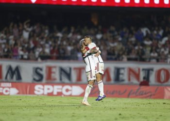 São Paulo F.C. – Rafinha: “Parabenizar nossa equipe, que soube sofrer”