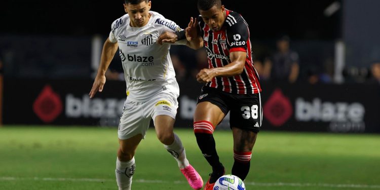 São Paulo F.C. – São Paulo empata com Santos no último clássico da temporada
