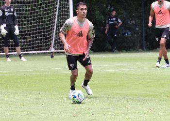 São Paulo F.C. – Elenco faz atividades técnicas e táticas no CT da Barra Funda