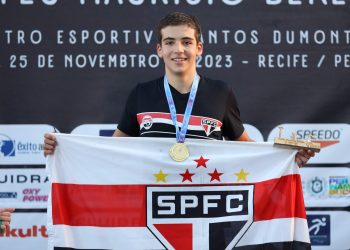São Paulo F.C. – Atleta do São Paulo FC, Gustavo Mothe Silva conquista torneio de natação e leva título inédito