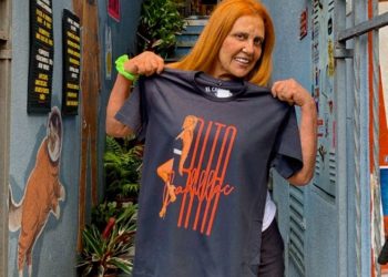 Rita Cadillac lança linha de camisetas e ecobags em parceria com confecção descolada de SP