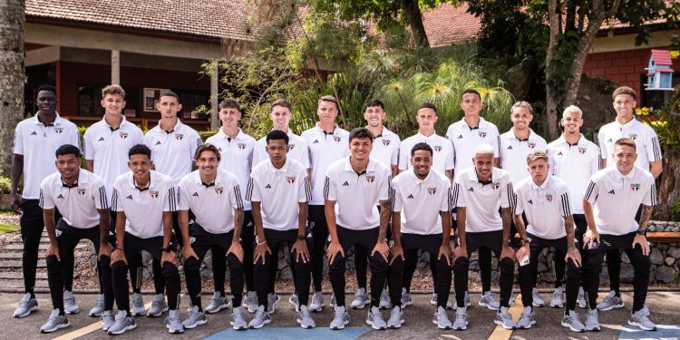 São Paulo F.C. – Juniores embarcam para série de amistosos na Itália