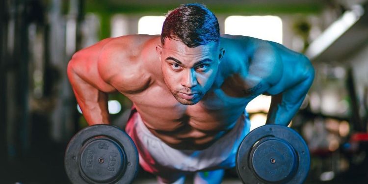 Atleta Gustavo Silva conquista sucesso no fisiculturismo e nas redes sociais