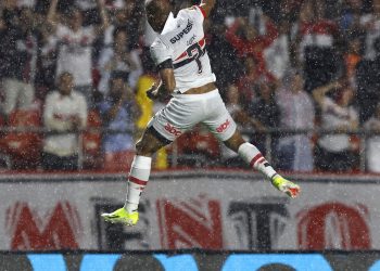 São Paulo F.C. – Lucas: “Eu estava empolgado pela estreia, é bom conquistar a vitória”