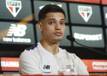 São Paulo F.C. – Bobadilla: “O São Paulo é um clube gigante, com uma história incrível”