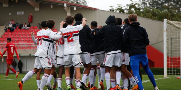 São Paulo F.C. – Sub-17 empata pela segunda rodada da FAM Cup São Paulo F.C. – Sub-17 empata pela segunda rodada da FAM Cup