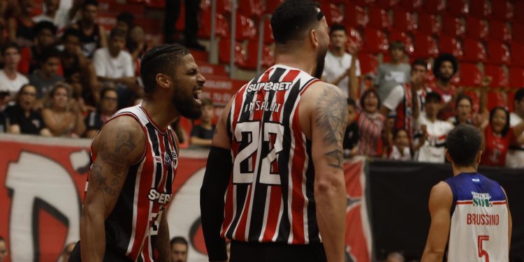 São Paulo F.C. – Basquete Tricolor vence o Quimsa, no MorumBIS, pela BCLA São Paulo F.C. – Basquete Tricolor vence o Quimsa, no MorumBIS, pela BCLA