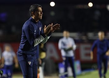 São Paulo F.C. – Carpini: “Tem de parabenizar o torcedor do São Paulo”