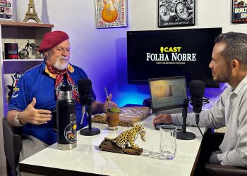 Ari Santos encanta no Cast Folha Nobre com música, histórias e improvisos