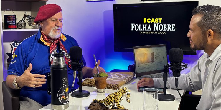 Ari Santos encanta no Cast Folha Nobre com música, histórias e improvisos Ari Santos encanta no Cast Folha Nobre com música, histórias e improvisos