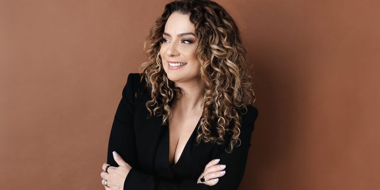 Cast Folha Nobre traz Rafaela Pammy nesta terça-feira com os “segredos de uma mulher empreendedora” Cast Folha Nobre traz Rafaela Pammy nesta terça-feira com os “segredos de uma mulher empreendedora”